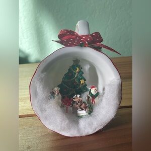Cozy Cup Christmas Ornament 3.25x2.25” Vintage
